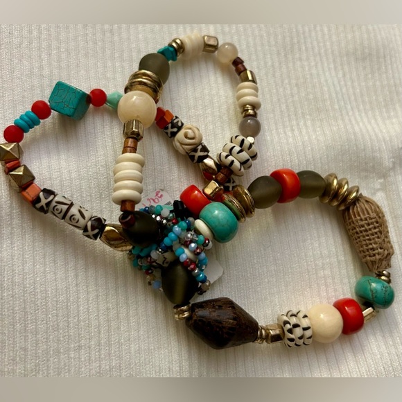 New Chico’s Multi Strand Colorful Multi Bead Bracelet - Picture 3 of 4